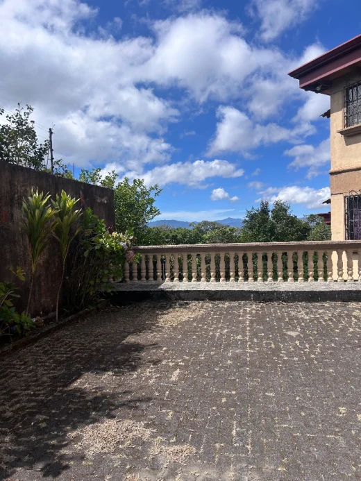 Hermosa casa en venta - Vásquez de Coronado