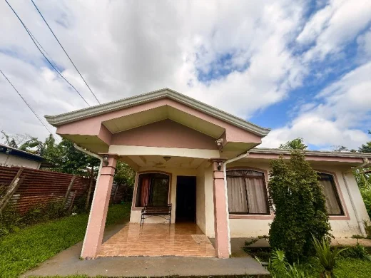 Casa con segunda vivienda — Venecia, San Carlos
