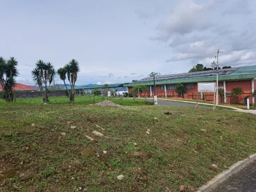 Construya el proyecto de sus sueños en este excelente lote